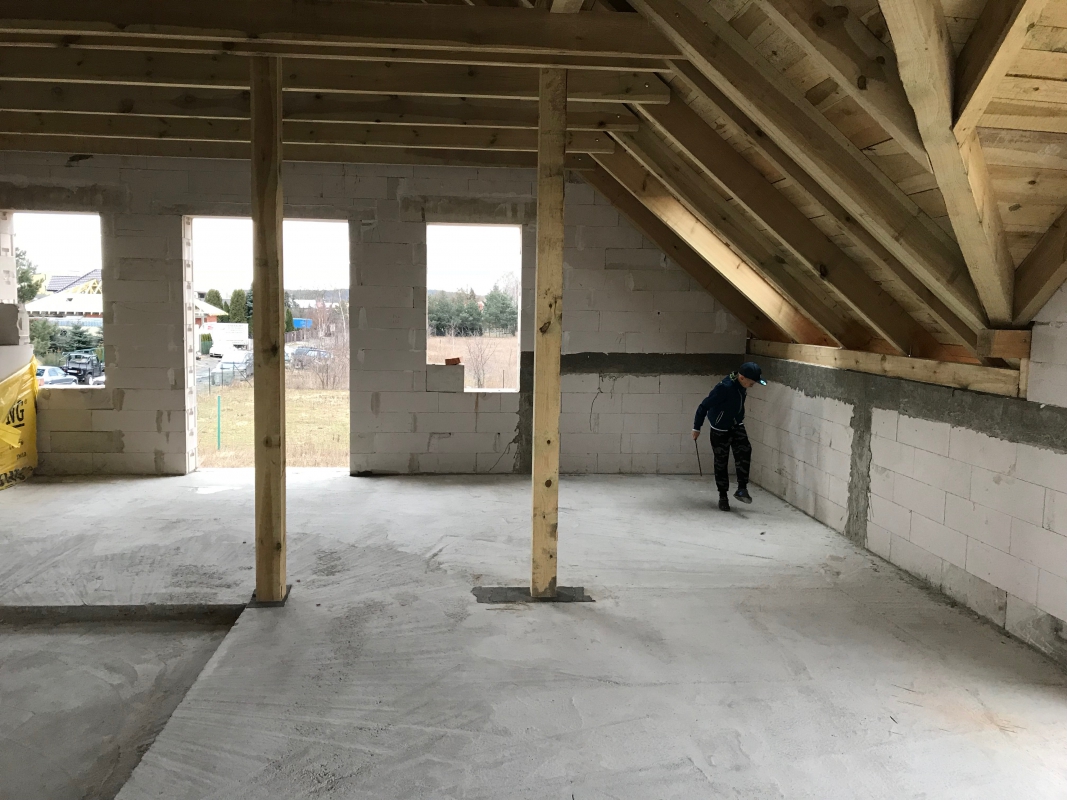 Zdjęcie do wpisu: Julka 3 Odbicie Lustrzane